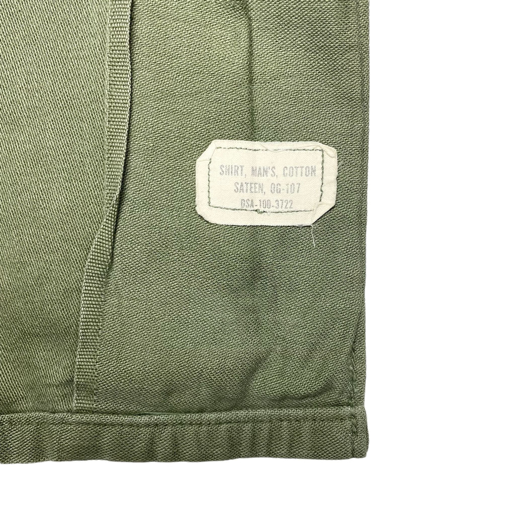 1960s US Army Vietnam War Embroidery Fatigue Shirt - Medium